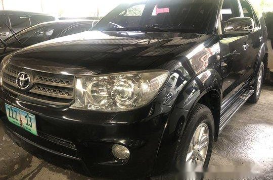 Black Toyota Fortuner 2010 at 58000 km for sale -1