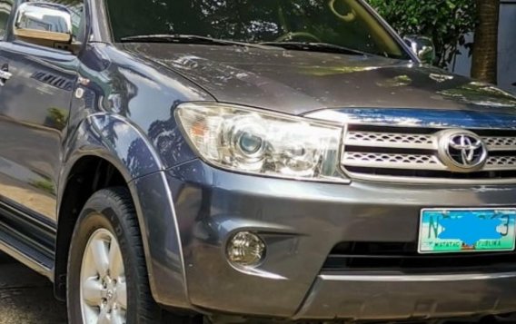 Toyota Fortuner 2010 for sale in Makati