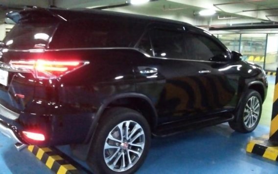 2016 Toyota Fortuner for sale in Manila-9