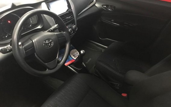 Red Toyota Yaris 2018 for sale in Quezon City -3