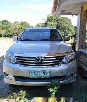 Toyota Fortuner 2012 Manual Diesel for sale  -6