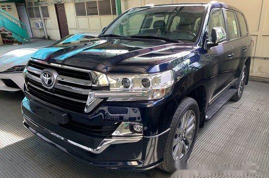 Sell Blue 2020 Toyota Land Cruiser in Quezon City-1
