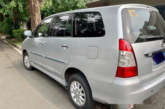 Silver Toyota Innova 2012 at 95000 km for sale -4