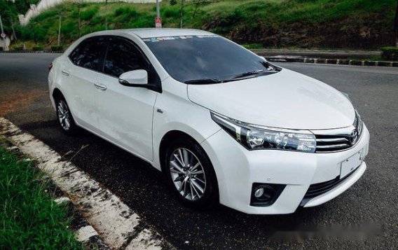 Sell 2014 Toyota Corolla Altis at 54566 km 