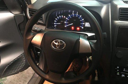 Selling Toyota Avanza 2019 Automatic Gasoline  -4