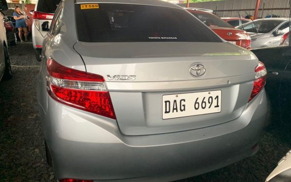 Silver Toyota Vios 2018 for sale in Quezon City-3
