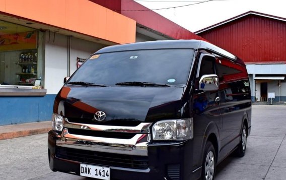 Toyota Hiace 2019 for sale in Lemery