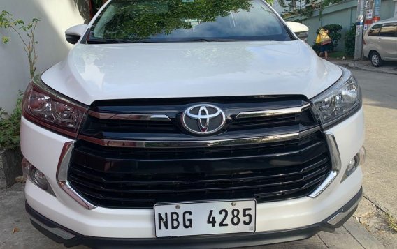 White Toyota Innova 2019 for sale in Quezon City 