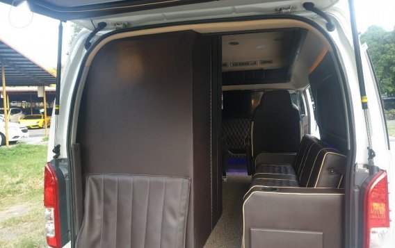 2017 Toyota Hiace for sale in Pasig -6