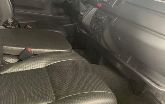 Sell Silver 2019 Toyota Hiace in Quezon City-3