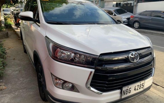 White Toyota Innova 2019 for sale in Quezon City -1