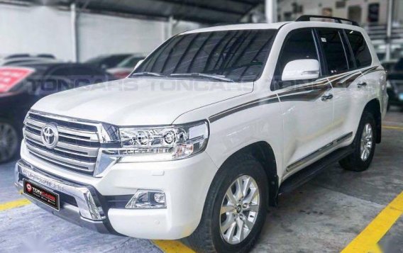 Toyota Land Cruiser 2018 for sale in Manila
