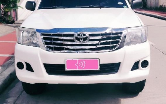 2014 Toyota Hilux for sale in Quezon City-1