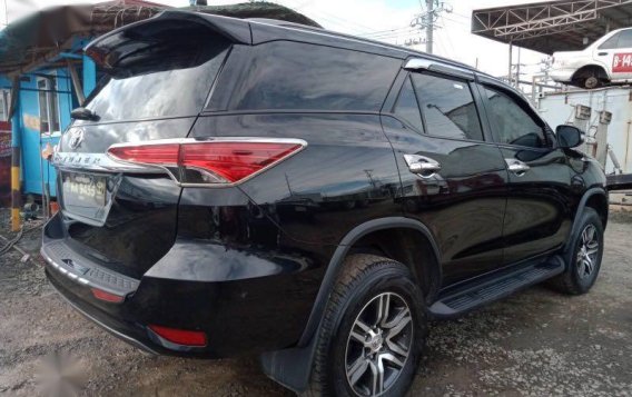 2018 Toyota Fortuner for sale in Cainta-8