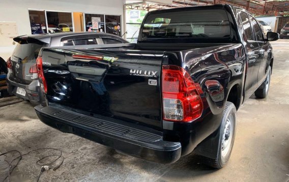 2018 Toyota Hilux for sale in Quezon City-6