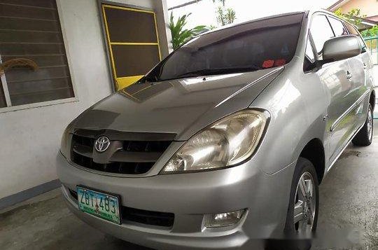 Selling Toyota Innova 2005 at 185000 km-1