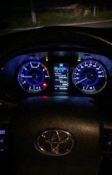Silver Toyota Hilux 2016 at 53000 km for sale -7