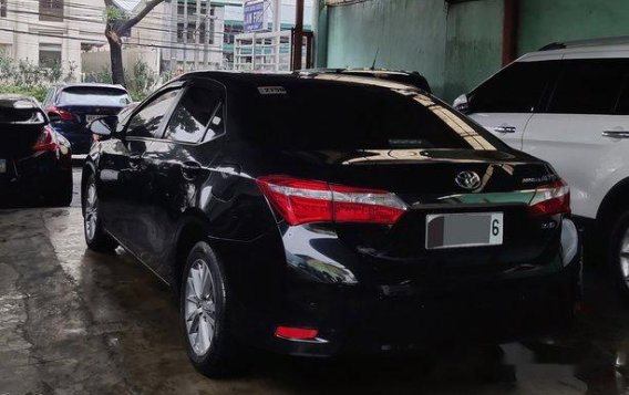 2015 Toyota Corolla Altis for sale in Quezon City-5