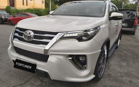 2017 Toyota Fortuner for sale in Quezon City-2