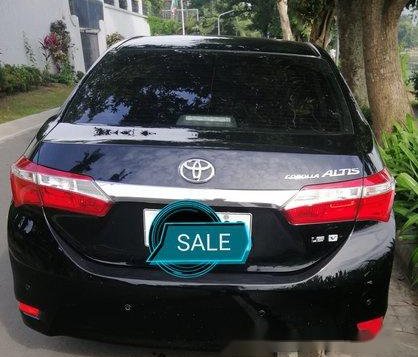 Sell Black 2015 Toyota Corolla Altis at 60000 km -8