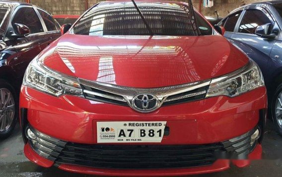 Selling Red Toyota Corolla Altis 2018 Manual Gasoline -1