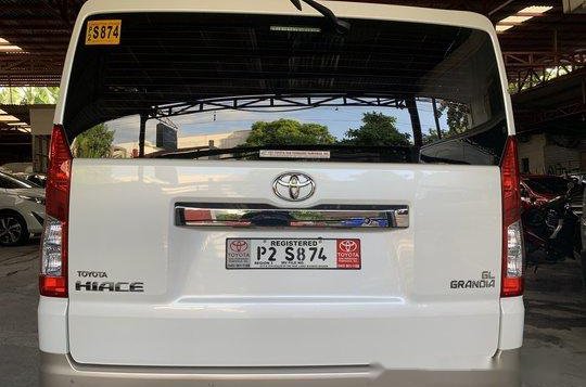 Selling White Toyota Hiace 2019 in Quezon City -1