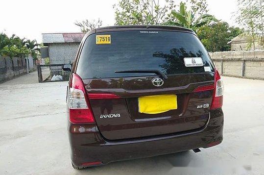 Sell Brown 2015 Toyota Innova at 43000 km-3