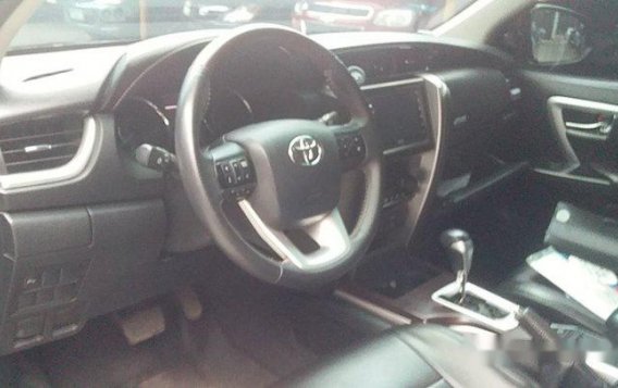 Sell Grey 2018 Toyota Fortuner at 24000 km -6