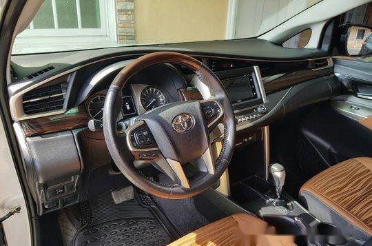 Silver Toyota Innova 2017 Automatic Diesel for sale -3