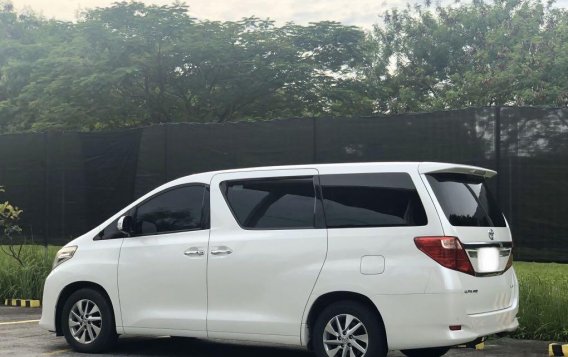 Sell 2012 Toyota Alphard Van in Parañaque-1