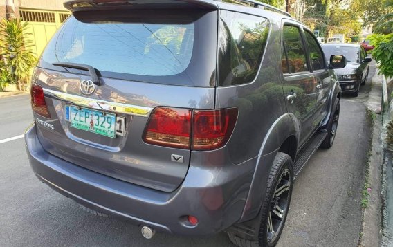 2006 Toyota Fortuner for sale in Quezon City-7