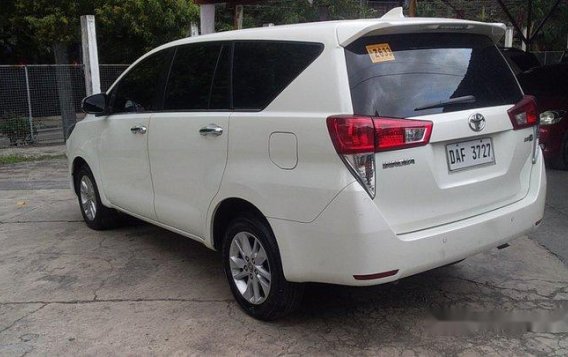 Sell White 2017 Toyota Innova Automatic Diesel at 24000 km -3