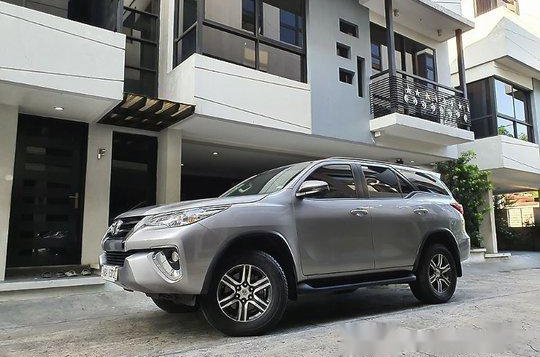 Silver Toyota Fortuner 2018 for sale in Quezon City -2