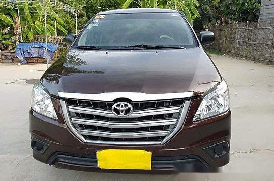 Sell Brown 2015 Toyota Innova at 43000 km