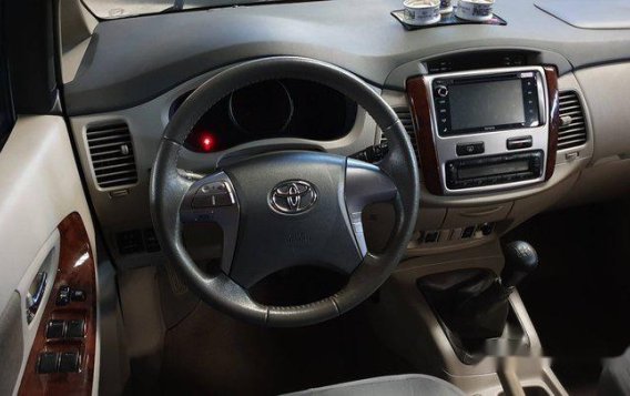 Grey Toyota Innova 2015 for sale in Quezon City-6