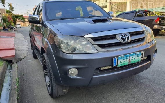 2006 Toyota Fortuner for sale in Quezon City-5