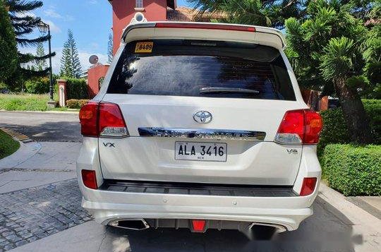 White Toyota Land Cruiser 2015 Automatic Diesel for sale -2