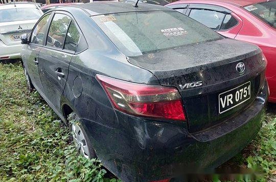 Black Toyota Vios 2017 at 18000 km for sale  -4