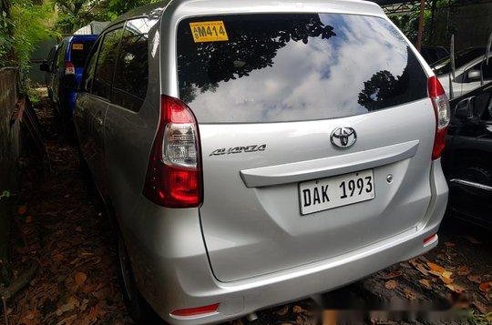 Selling Silver Toyota Avanza 2019 in Quezon City-5