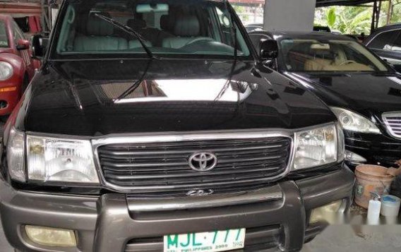 Sell Black 2000 Toyota Land Cruiser at 93000 km -1