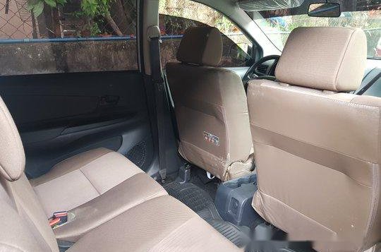 Selling Silver Toyota Avanza 2019 in Quezon City-7