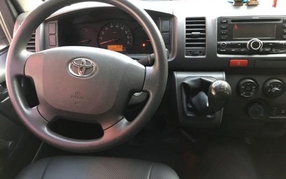 2015 Toyota Hiace for sale in Quezon City -7