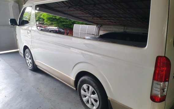 2017 Toyota Hiace for sale in Makati -2