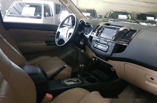 Sell Silver 2014 Toyota Fortuner in Quezon City-6