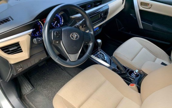 2015 Toyota Corolla Altis for sale in Quezon City-5