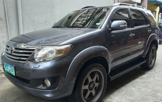 2013 Toyota Fortuner for sale in Manila-1