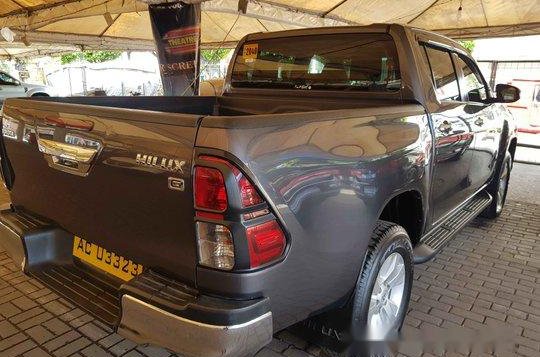 Sell Grey 2016 Toyota Hilux Manual Diesel -3