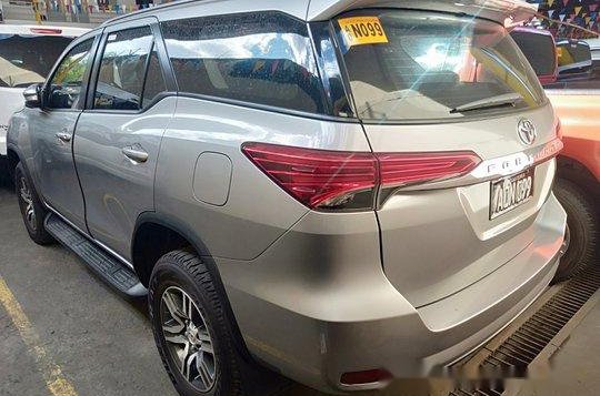 Selling Silver Toyota Fortuner 2017 Automatic Diesel -5