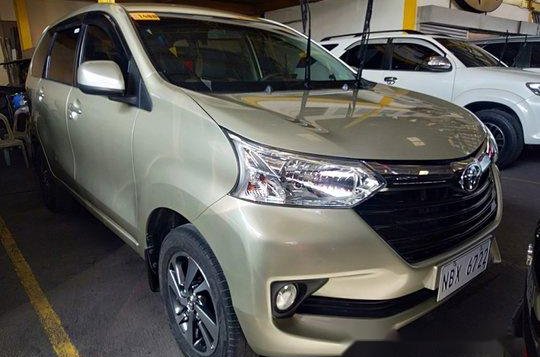 Selling Beige Toyota Avanza 2017 in Quezon City-3
