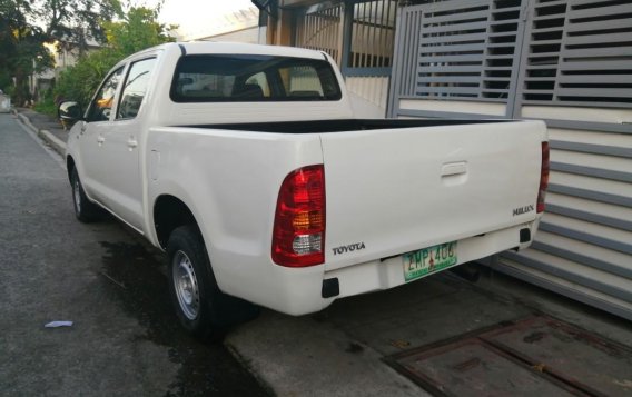 2008 Toyota Hilux for sale in Quezon City-2